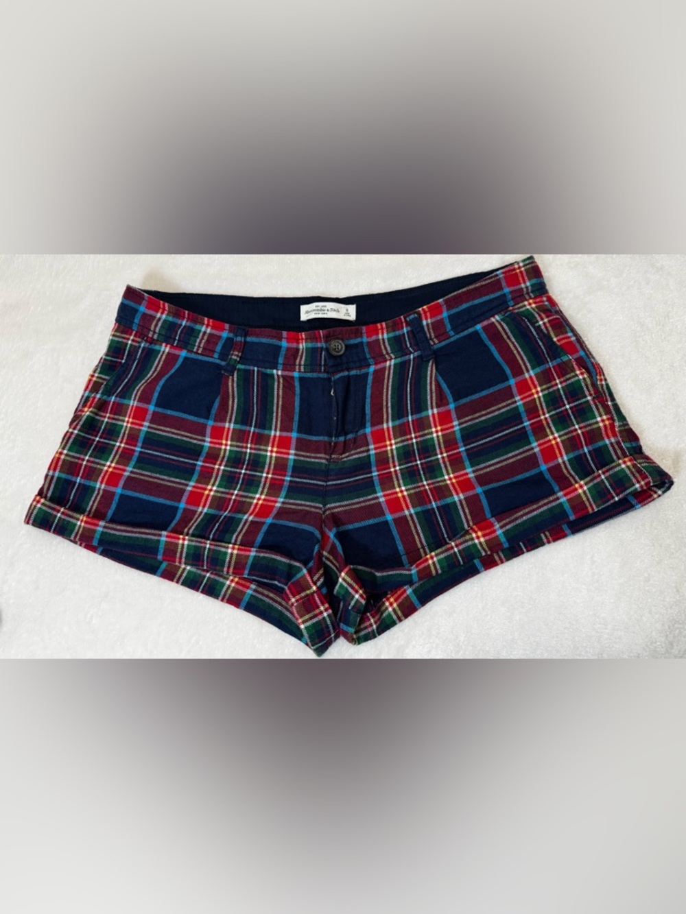 Abercrombie & Fitch Tartan Plaid Y2K Low Rise Cuffed Trouser Shorts Size 8